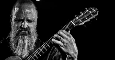 „Katzenjammer“ und andere Geschichten: Gitarrist Jeff Aug mit neuem Album